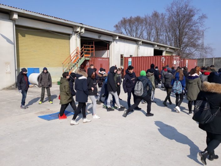 visita campo macerie scolaresca